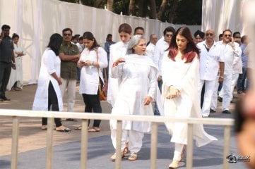 Celebs Condolence To Sridevi At Mumbai